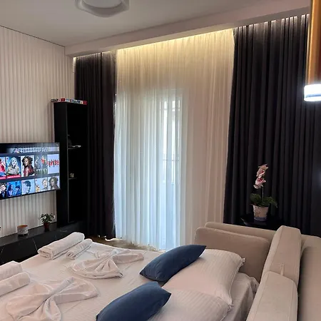 Delux 103 Апартаменты